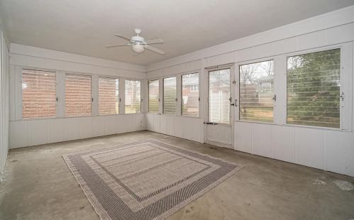 6109 Savio Dr, Saint Louis MO 63123-2760 exterior