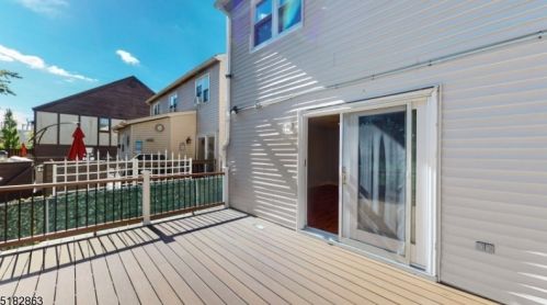 6 Malanga Ct, Scotch Plains NJ exterior