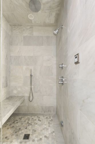 1508 Byron St, Chicago IL 60618-3709 exterior