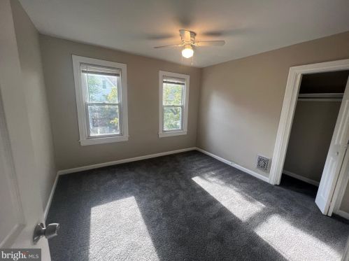 6302 Irving Ave, Camden NJ 08109-2420 exterior