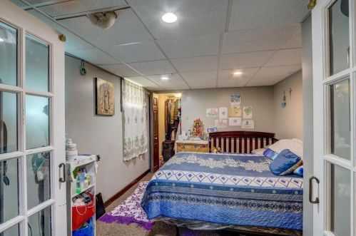 2106 34, Milwaukee WI 53215-2301 exterior