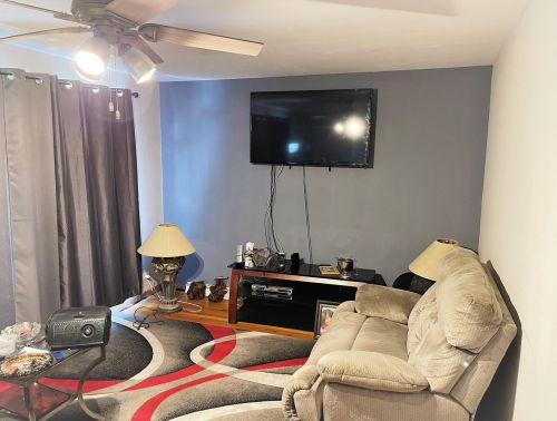 4614 Leclaire Ave, Chicago IL  60638-2018 exterior