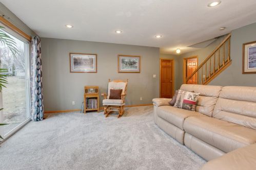 2095 2 St, Saint Paul MN 55110-3208 exterior