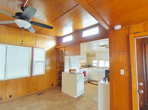 28 Shady Oaks Dr, Folsom CA 95630-1742 exterior