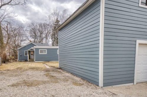 2530 Superior St, Milwaukee WI  53207-1931 exterior