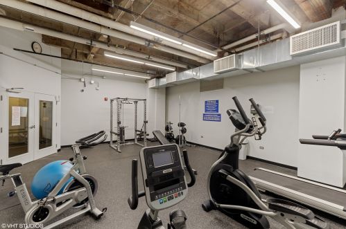 20 State St, Chicago IL  60602-3557 exterior