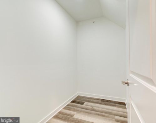 719 Cantrell St, Philadelphia PA 19148-3245 exterior