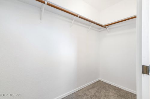 15595 Lago Del Oro Pkwy, Tucson AZ 85739-9568 exterior