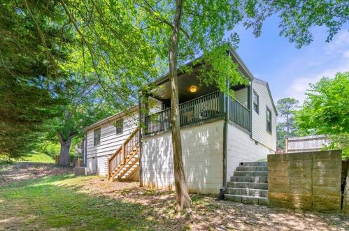 2234 Clairmont Ter, Atlanta GA 30345-2316 exterior