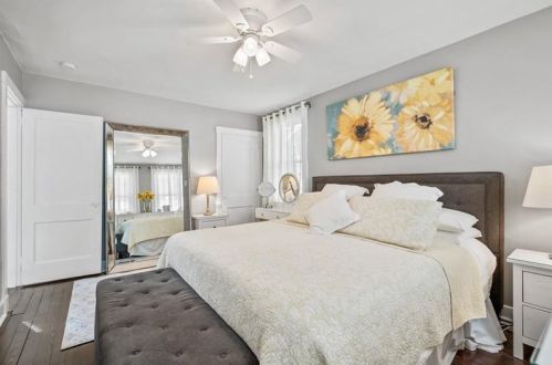 563 Allenby Ave, Pittsburgh PA 15218-1303 exterior