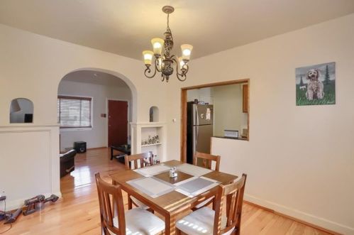 216 Castle Shannon Blvd, Pittsburgh PA 15228-2233 exterior