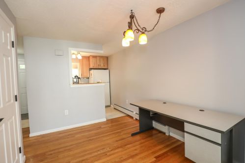 3 Whitewater Dr, Concord NH 03303-1546 exterior