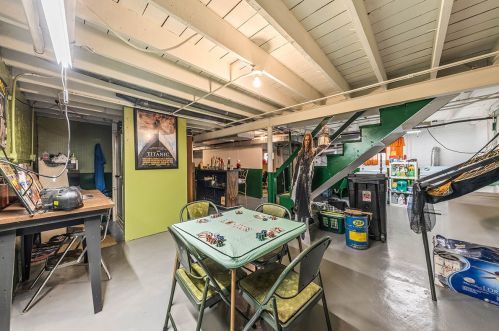 6620 Kilpatrick Ave, Chicago IL 60652-3518 exterior