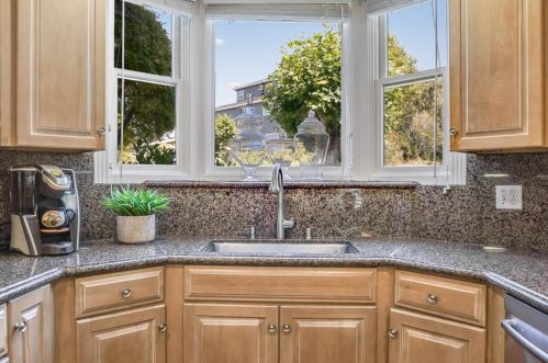 48 Camino Alto, Millbrae CA  94030-2216 exterior