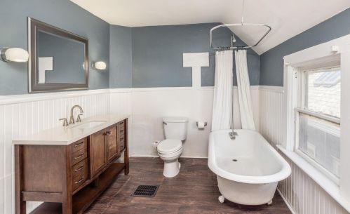 2153 Allis St, Milwaukee WI  53207-1343 exterior