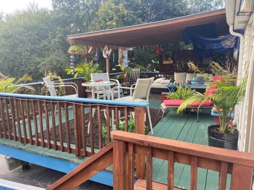 14 Aventine Ave, Providence RI 02904-1211 exterior