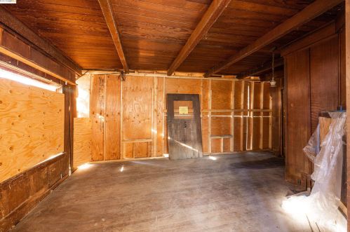 703 Santa Barbara Rd, Berkeley CA 94707-2018 exterior