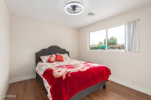 2319 41st Ave, Phoenix AZ  85009-1256 exterior