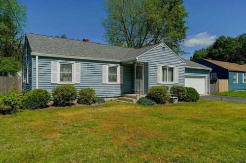 120 Duggan Cir, Springfield, MA 01119-1906