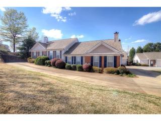 1126 Camry Cir, Dallas, GA 30157-4226