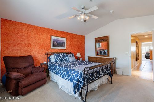 594 Mickelson Ln, Green Valley AZ 85614-5749 exterior