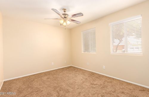 9447 41 Dr, Phoenix AZ 85053-5360 exterior