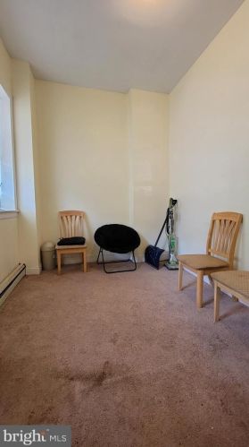 237 Spg St, Trenton NJ 08618-4836 exterior