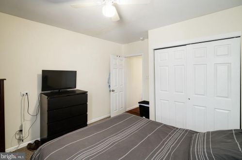 117 Merchant St, Camden NJ 08106-1042 exterior