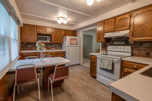 1292 Peterson Rd, Meskegon MI 49445-9676 exterior