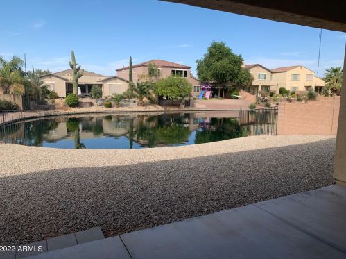 700 Indian Wells Pl, Chandler AZ  85249-6955 exterior