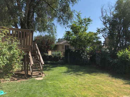 8568 1555, Sandy UT exterior