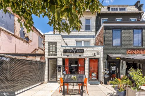 815 Longfellow St, Washington DC  20011-8205 exterior