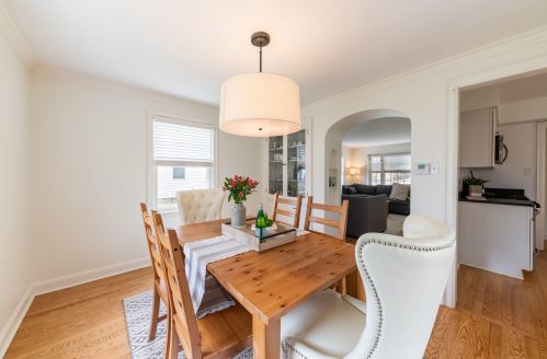 2128 93, Milwaukee WI 53226-2608 exterior