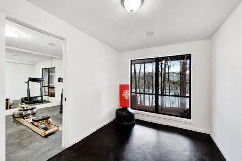 9615 Huntcliff Trce, Atlanta GA 30350-2615 exterior