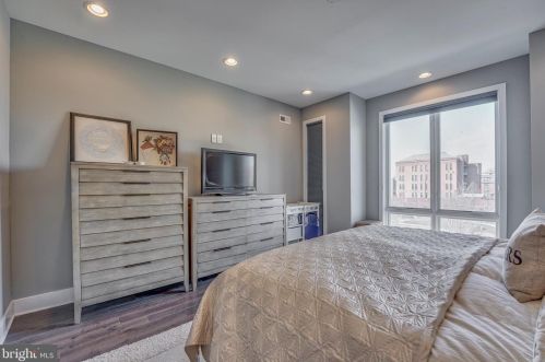 1333 2nd St, Philadelphia PA 19122-0033 exterior