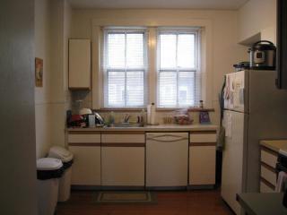 1687 Beacon St, Brookline MA  02445-4434 exterior