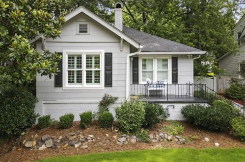 2034 Fairhaven Cir, Atlanta, GA 30305-4313