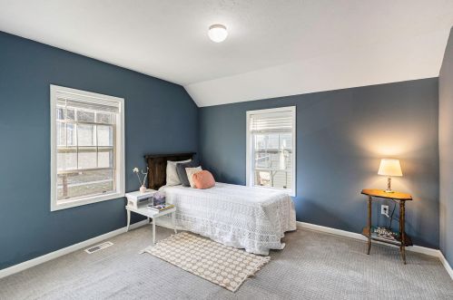 210 Maple St, Kalamazoo MI 49004-1315 exterior