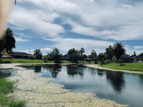 5396 25 Ave, Naples FL 34116-7606 exterior