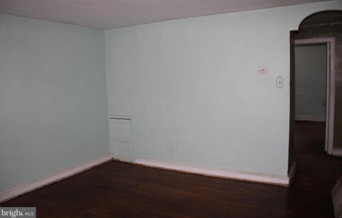 7115 Castor Ave, Philadelphia PA 19134-1502 exterior