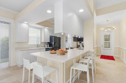 8576 Alessandria Ct, Naples FL 34114-2703 exterior