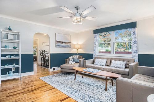 2464 Cutler Ave, Meskegon MI  49441-1274 exterior