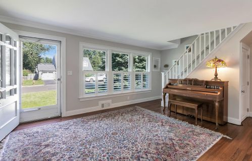 218 Oxford Ave, Red Bank NJ 07704 exterior