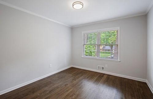 4831 Cambridge Dr, Atlanta GA  30338-5005 exterior