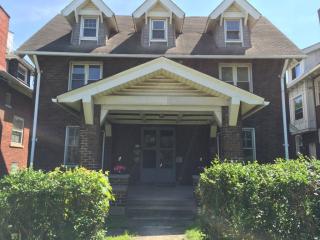 5586 Pocusset St, Pittsburgh, PA 15217-1913