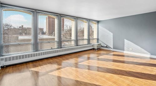 1400 55th Pl, Chicago IL 60637-1876 exterior