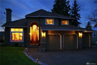 9907 39th Ave, Seattle WA  98136-2806 exterior