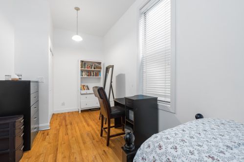 2513 Walton St, Chicago IL 60622-4510 exterior