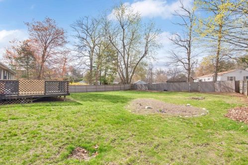 105 Joan St, Springfield MA  01129-1533 exterior