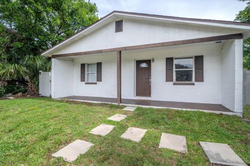 1923 Union St, Tampa, FL 33607-4317